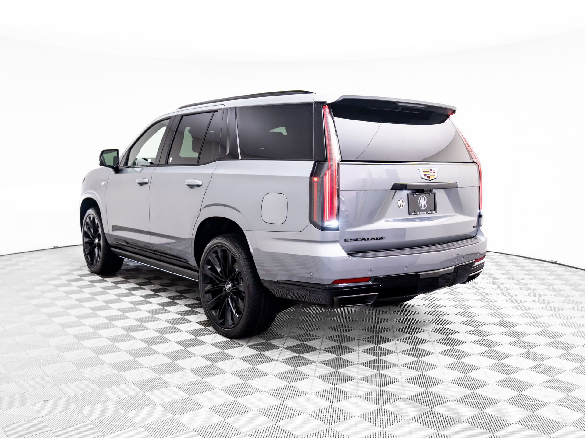 New 2026 Cadillac Escalade Platinum Sport w/ LPO, ONYX Package image 6