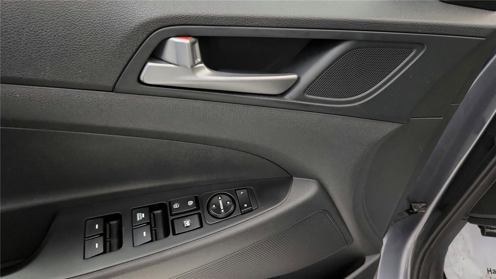 Used 2018 Hyundai Tucson SE AWD/4WD image 23