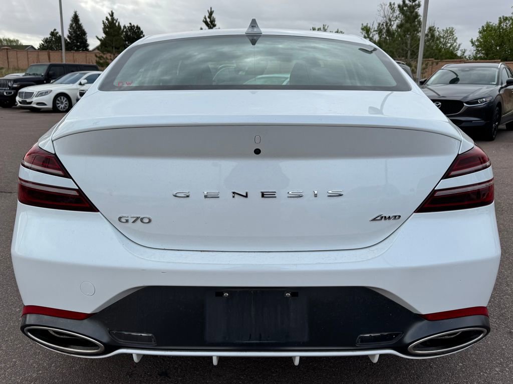 Used 2025 Genesis G70 2.5T image 5