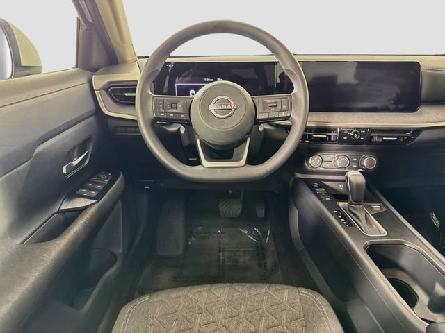 Used 2025 Nissan Kicks SV FWD image 20