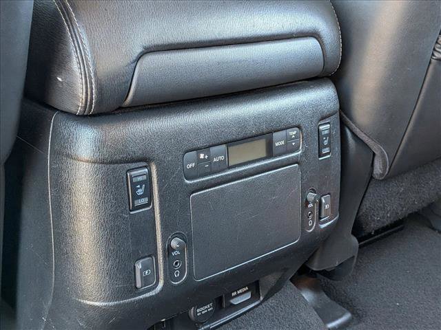 Used 2019 Nissan Armada Platinum w/ Captain's Chairs Package image 19