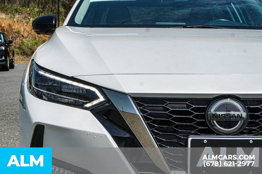 Used 2023 Nissan Sentra SR w/ SR Premium Package image 15