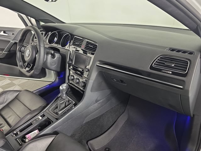 Used 2016 Volkswagen Golf 4-Door AWD/4WD image 19