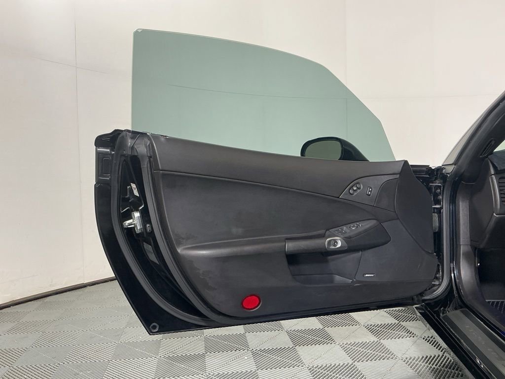 Used 2007 Chevrolet Corvette Convertible w/ Preferred Equipment Group image 16