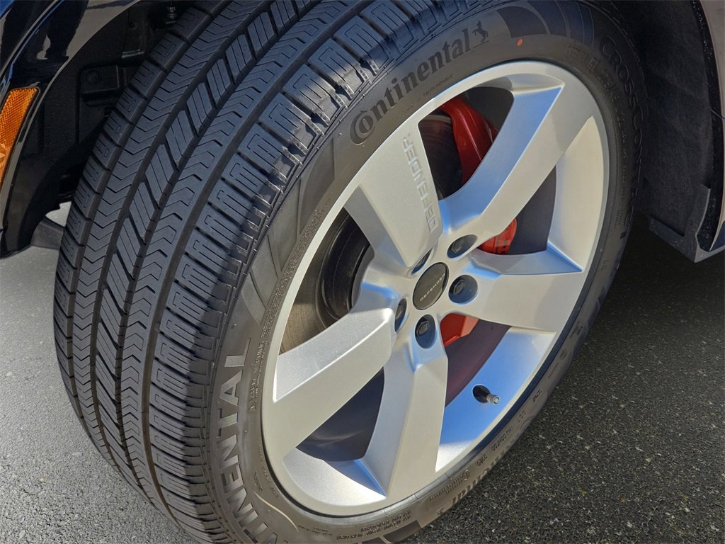 New 2026 Land Rover Defender 110 X image 33