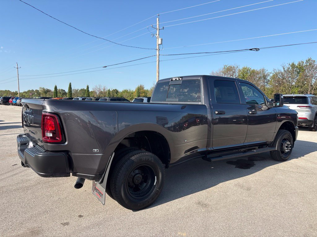 New 2027 RAM 3500 Tradesman AWD/4WD image 38