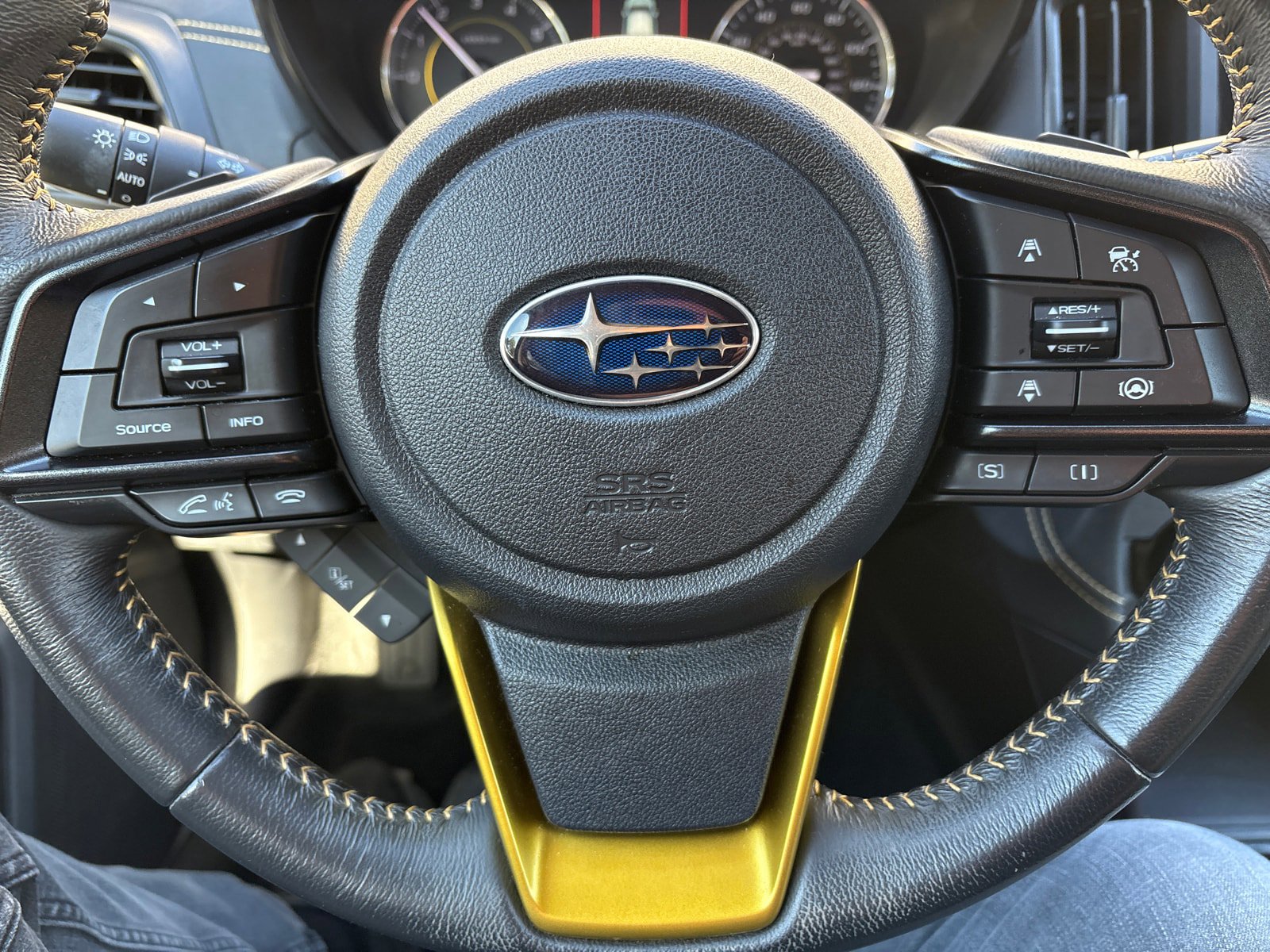 Used 2022 Subaru Crosstrek 2.5i Sport w/ Moonroof Package AWD/4WD image 17