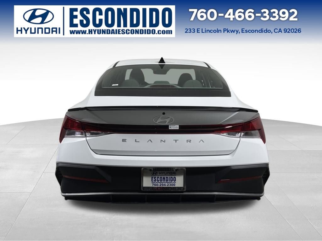 New 2025 Hyundai Elantra Sport image 4