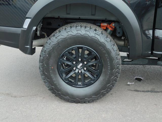 Used 2025 Ford F150 Raptor image 11