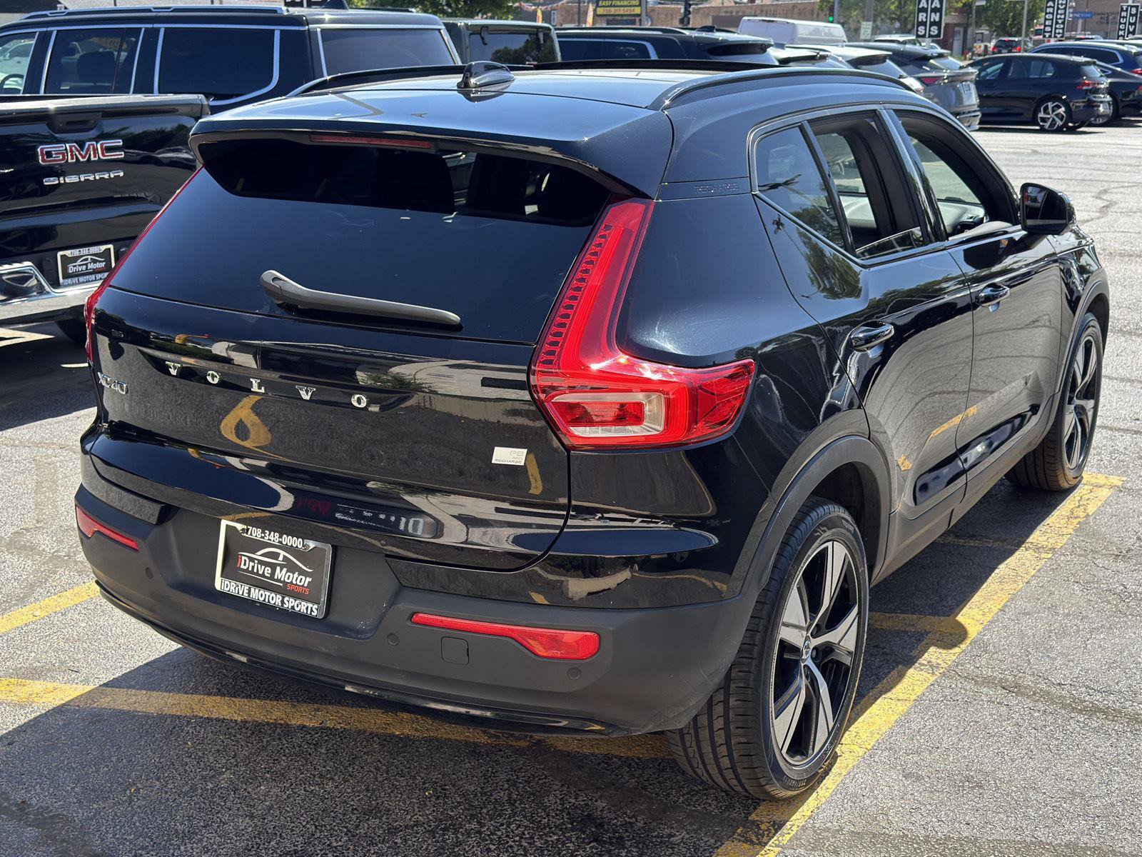 Used 2021 Volvo XC40 P8 Recharge w/ Advanced Package AWD/4WD image 8