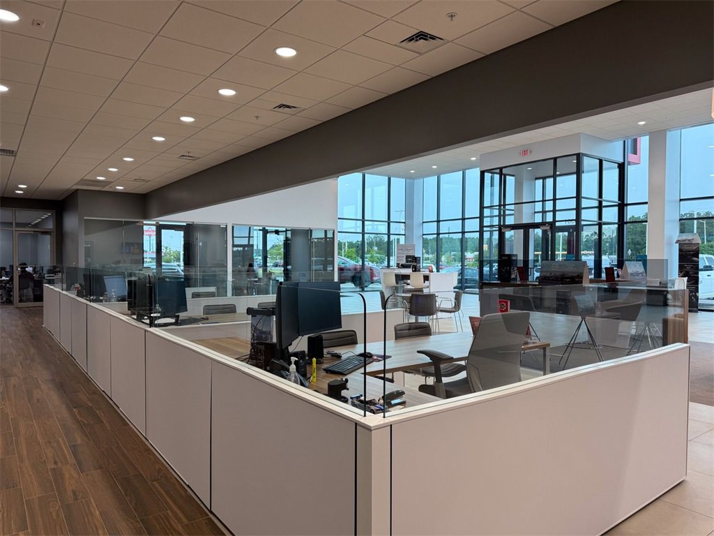 Used 2015 Toyota Sequoia SR5 image 40