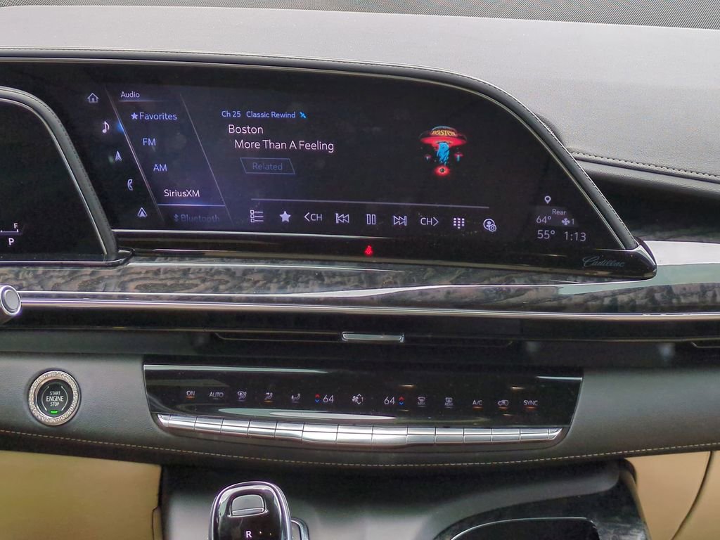 Used 2021 Cadillac Escalade Premium Luxury w/ Driver Assist Tech Package image 17