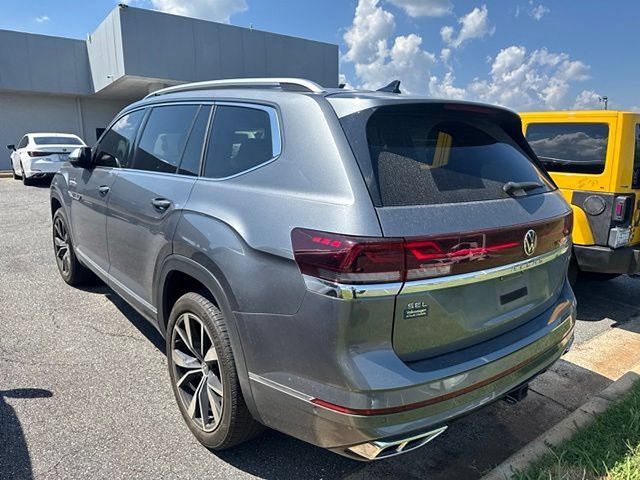 Used 2024 Volkswagen Atlas SEL Premium R-Line AWD/4WD image 7