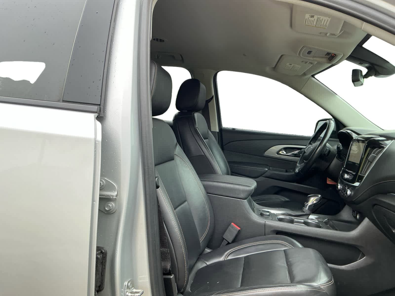 Used 2021 Chevrolet Traverse RS AWD/4WD image 15