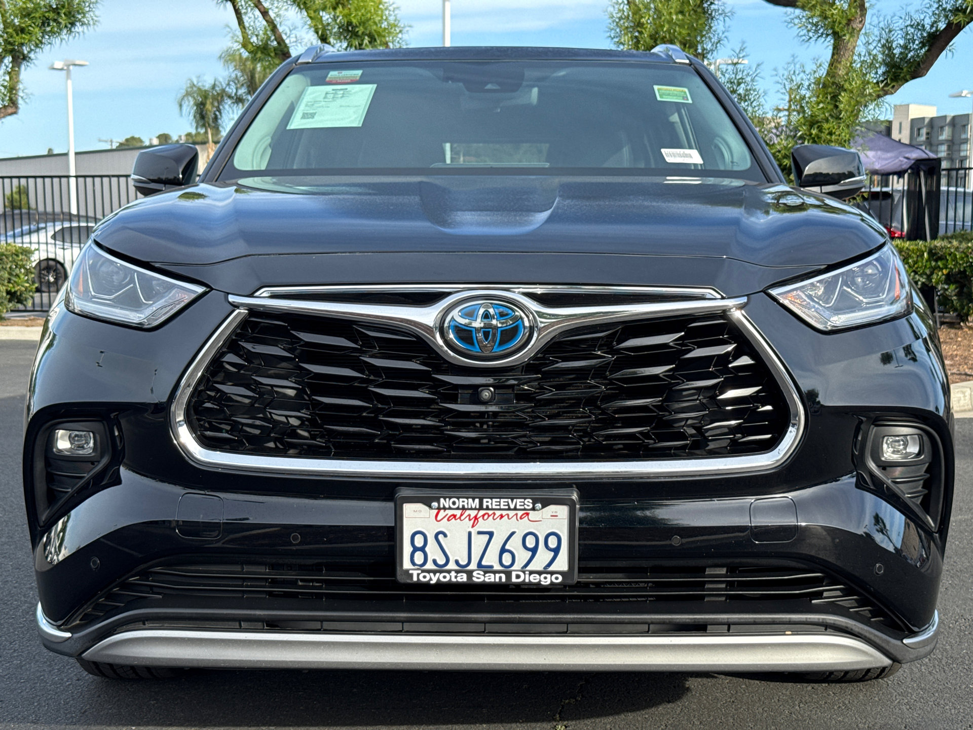 Used 2020 Toyota Highlander Platinum AWD/4WD image 4
