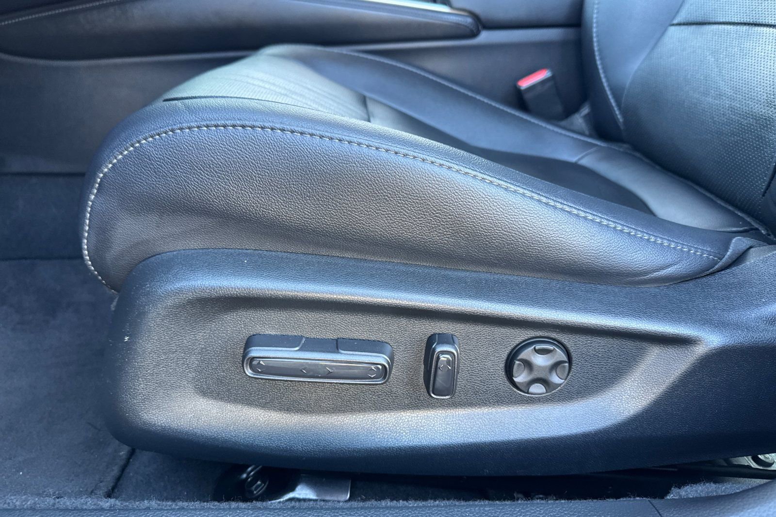 Used 2020 Honda Accord EX-L image 12