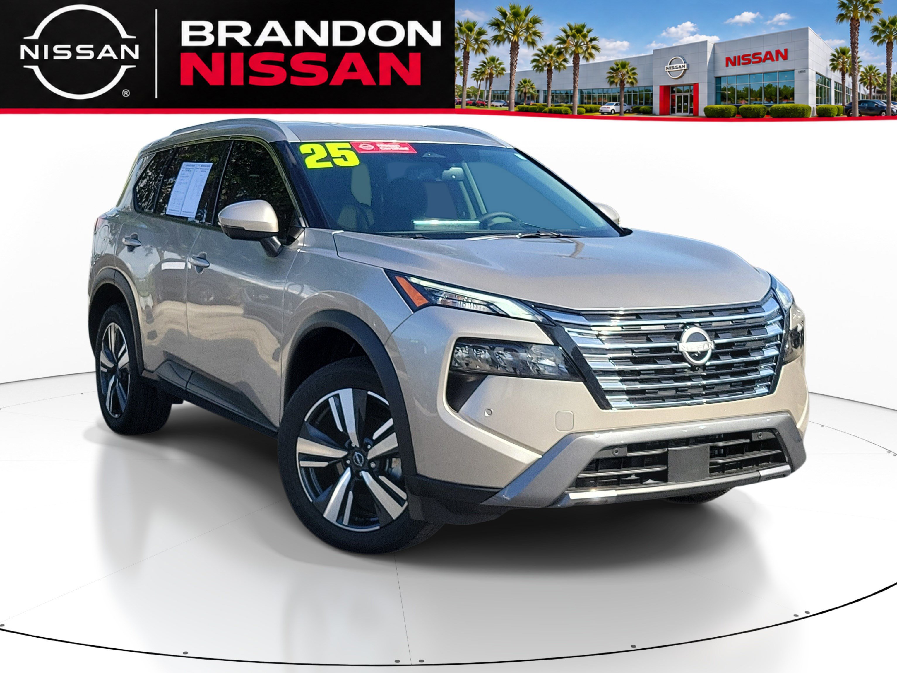 Certified 2025 Nissan Rogue SL FWD image 1