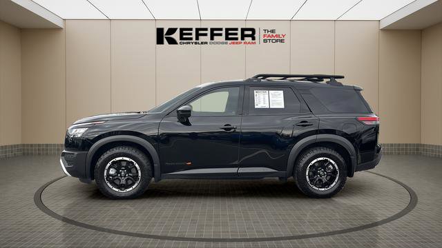 Used 2025 Nissan Pathfinder Rock Creek image 2