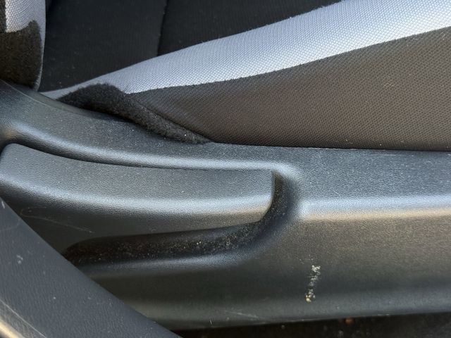 Used 2025 Nissan Versa S FWD image 27