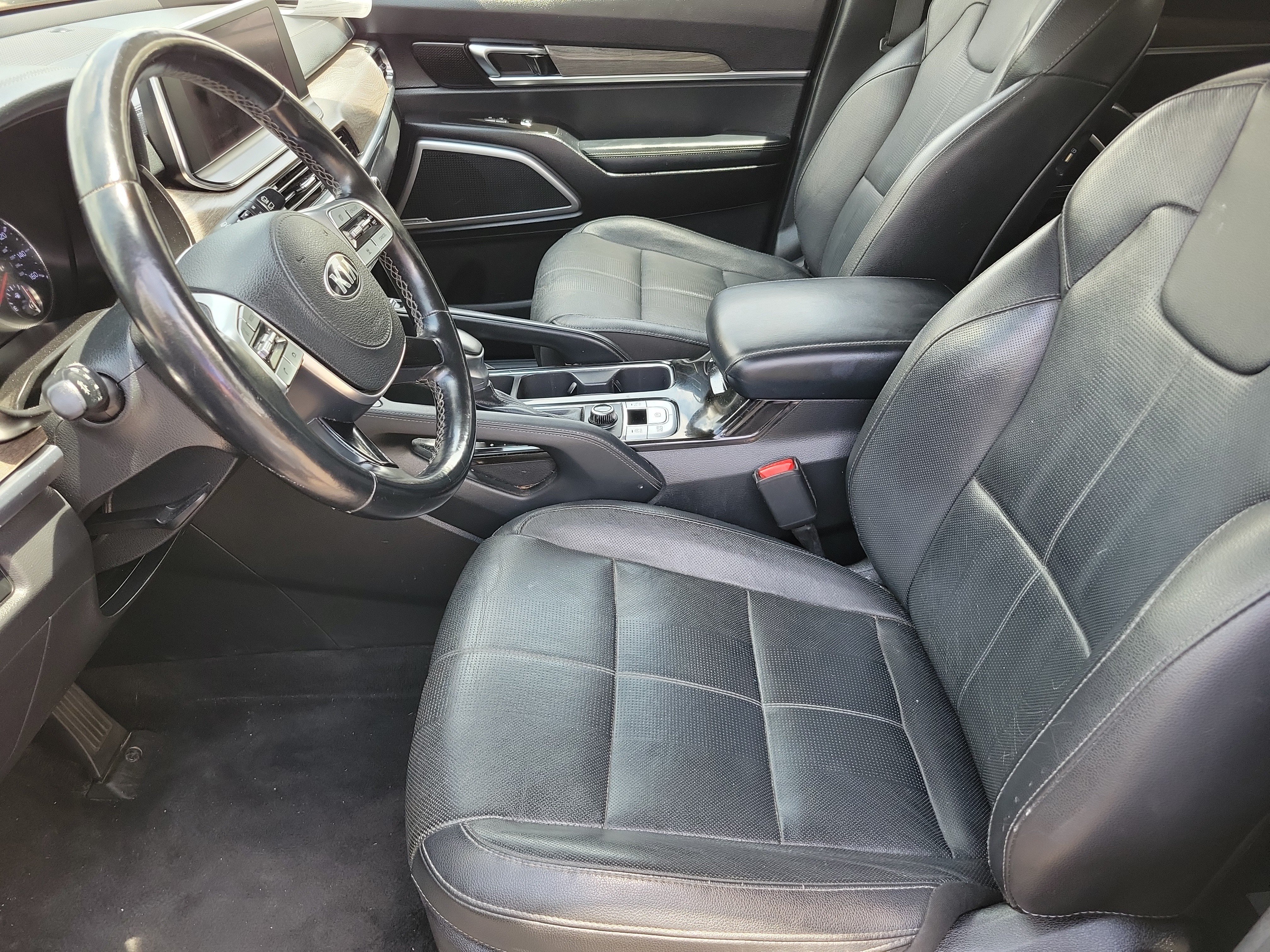 Used 2021 Kia Telluride EX w/ EX Premium Package AWD/4WD image 3