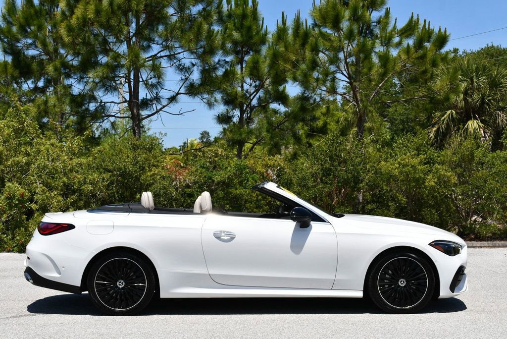 Used 2026 Mercedes-Benz CLE 450 4MATIC Cabriolet image 40