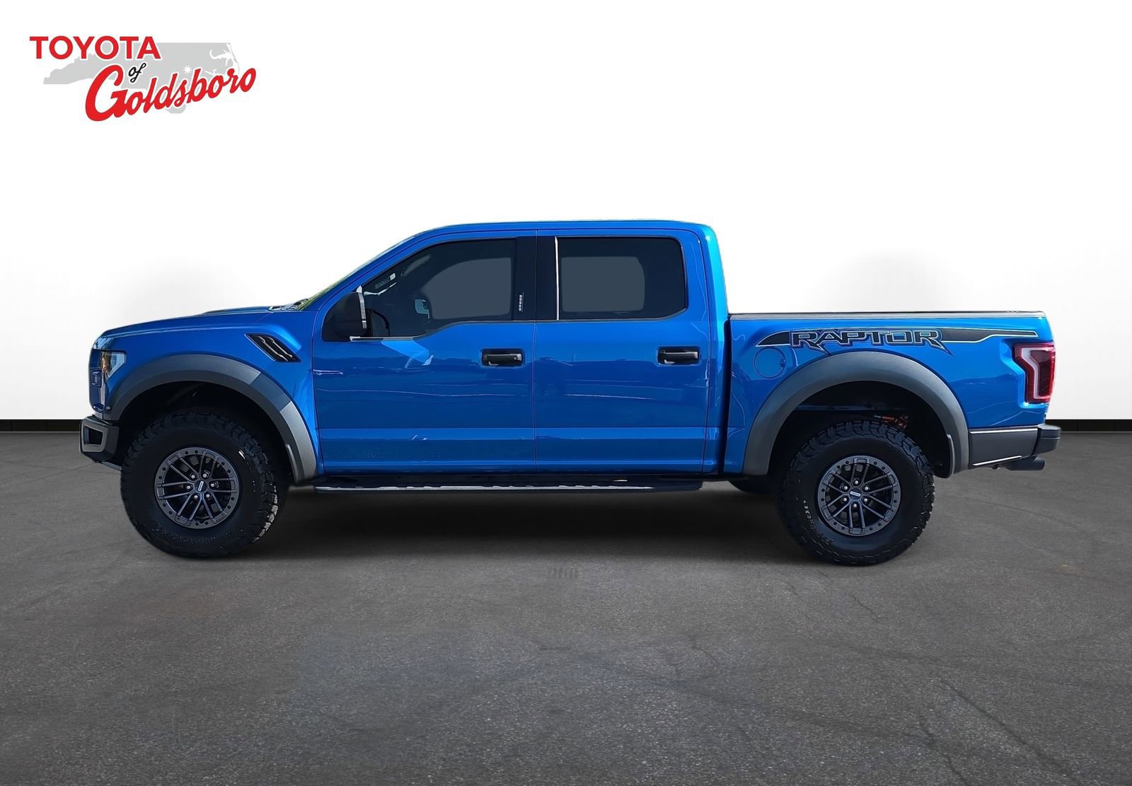Used 2019 Ford F150 Raptor w/ Equipment Group 801A Mid AWD/4WD image 8