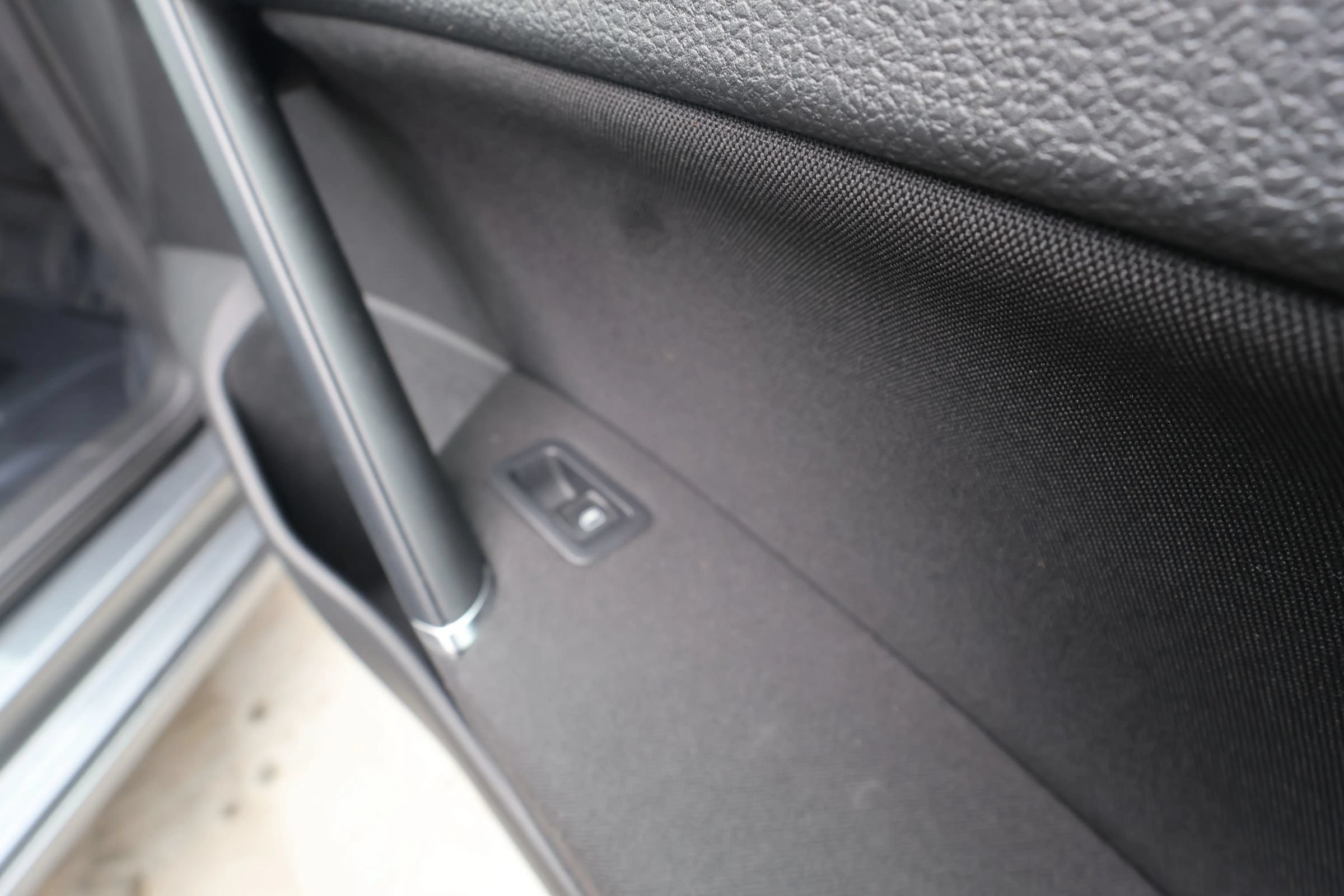 Used 2015 Volkswagen Golf Launch Edition FWD image 31