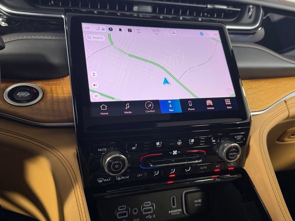 Certified 2022 Jeep Grand Cherokee Summit AWD/4WD image 18