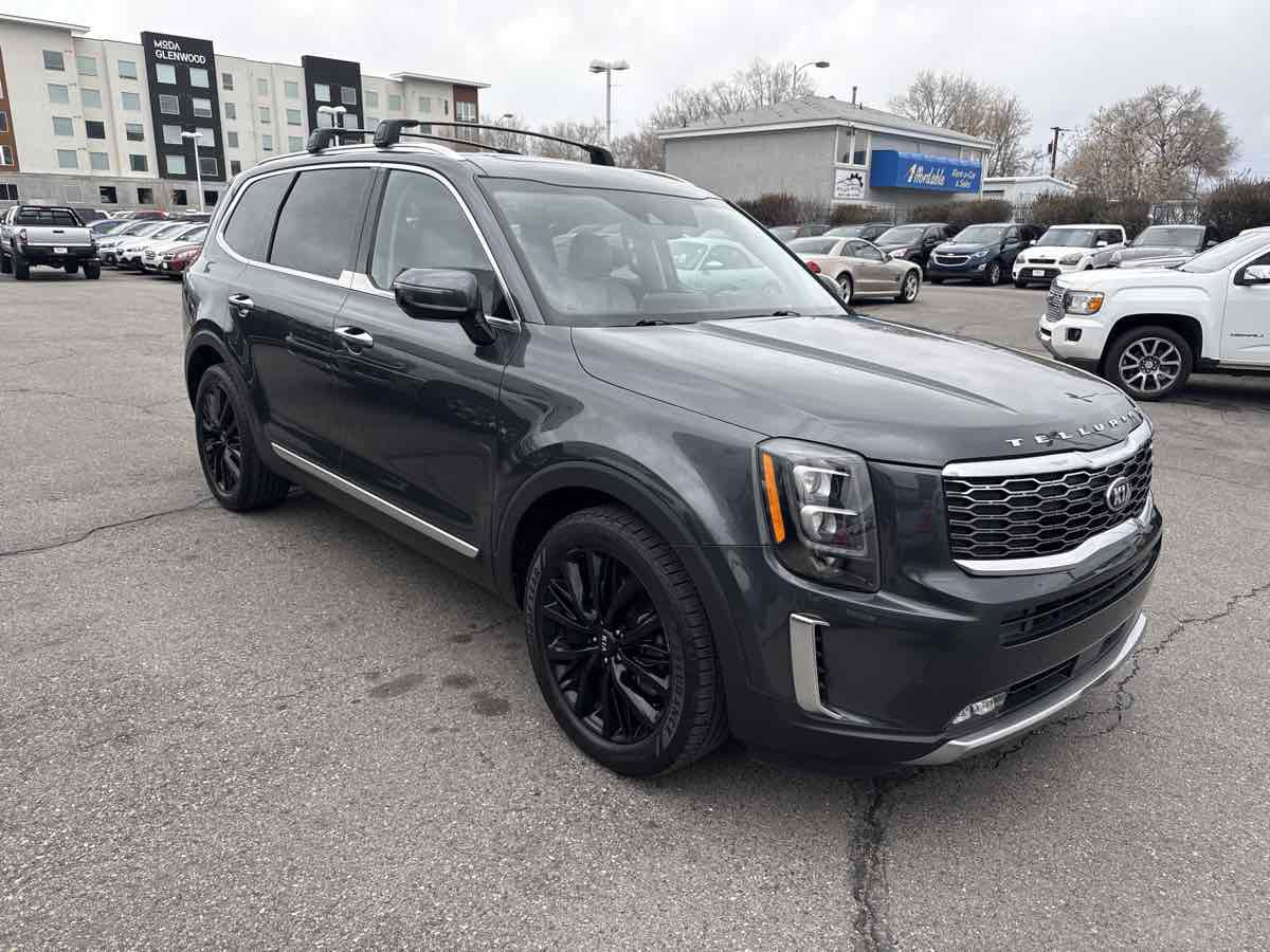 Used 2020 Kia Telluride SX w/ SX Prestige Package image 4