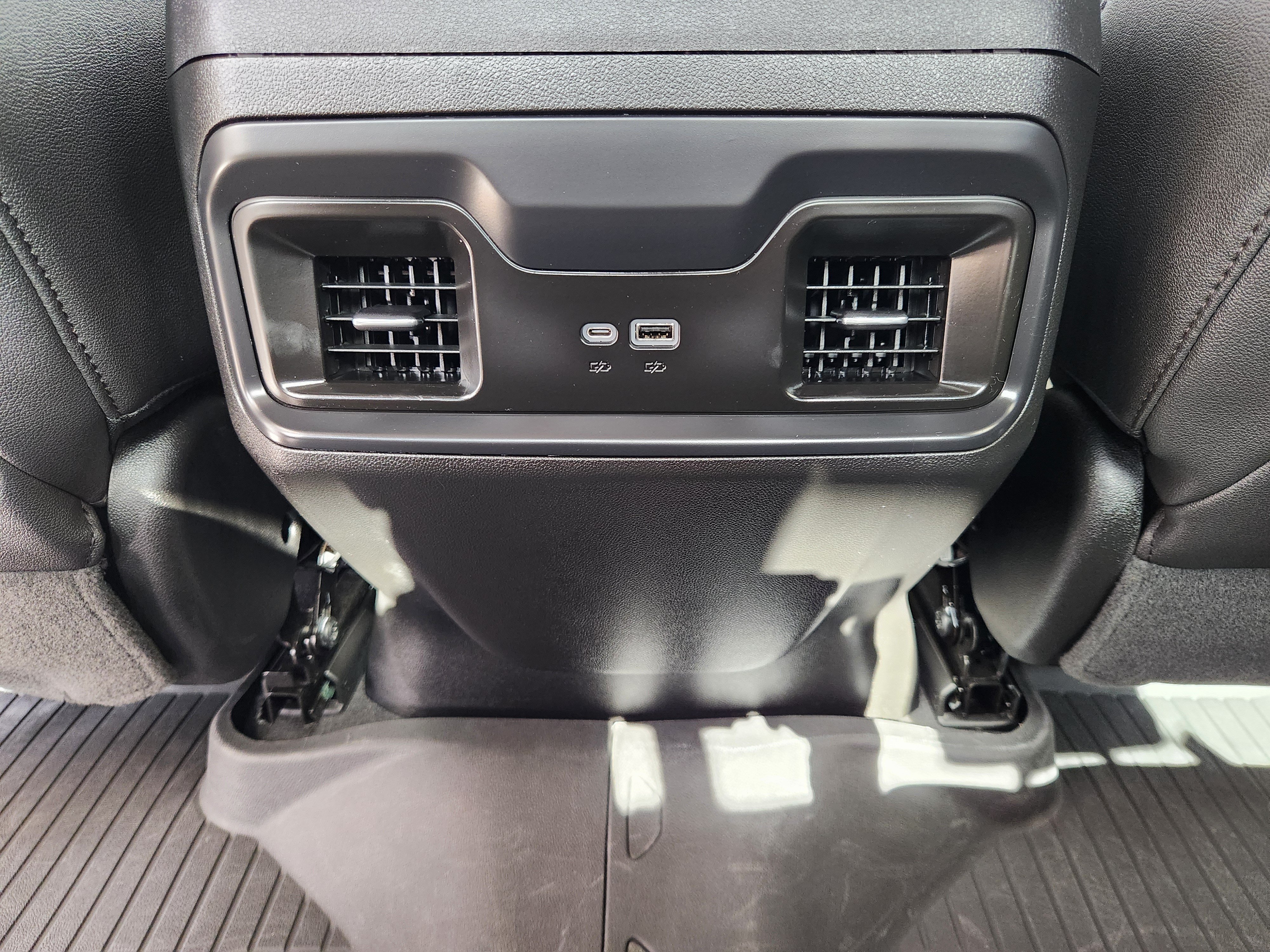 Used 2023 Chevrolet Silverado 1500 RST AWD/4WD image 33