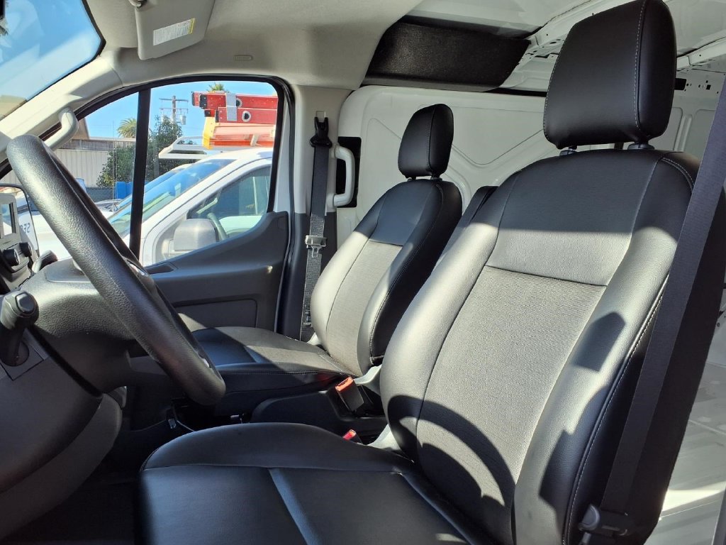 Used 2025 Ford Transit 150 Low Roof RWD image 22