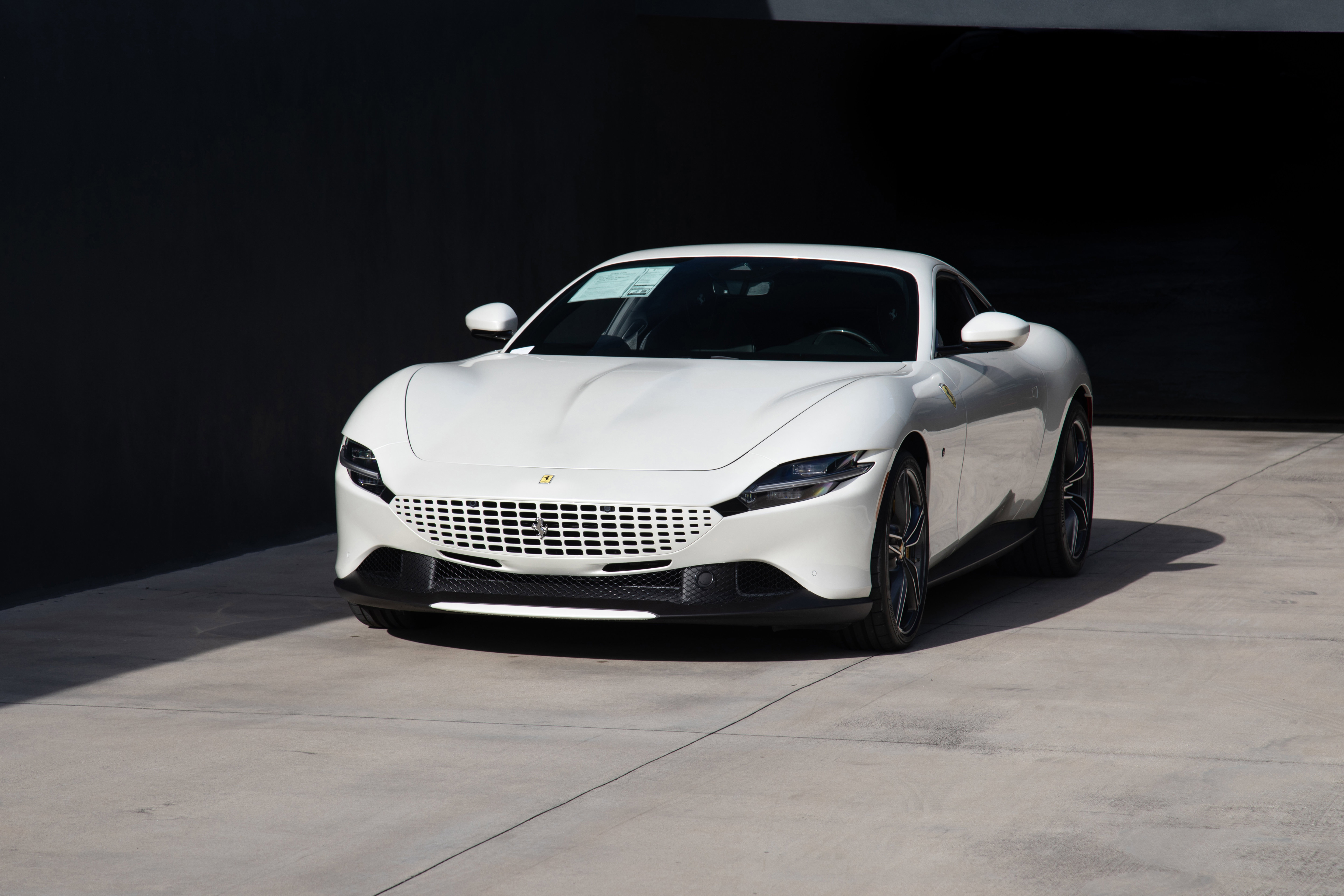 Certified 2023 Ferrari Roma image 39