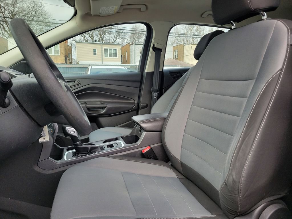 Used 2017 Ford Escape S image 17