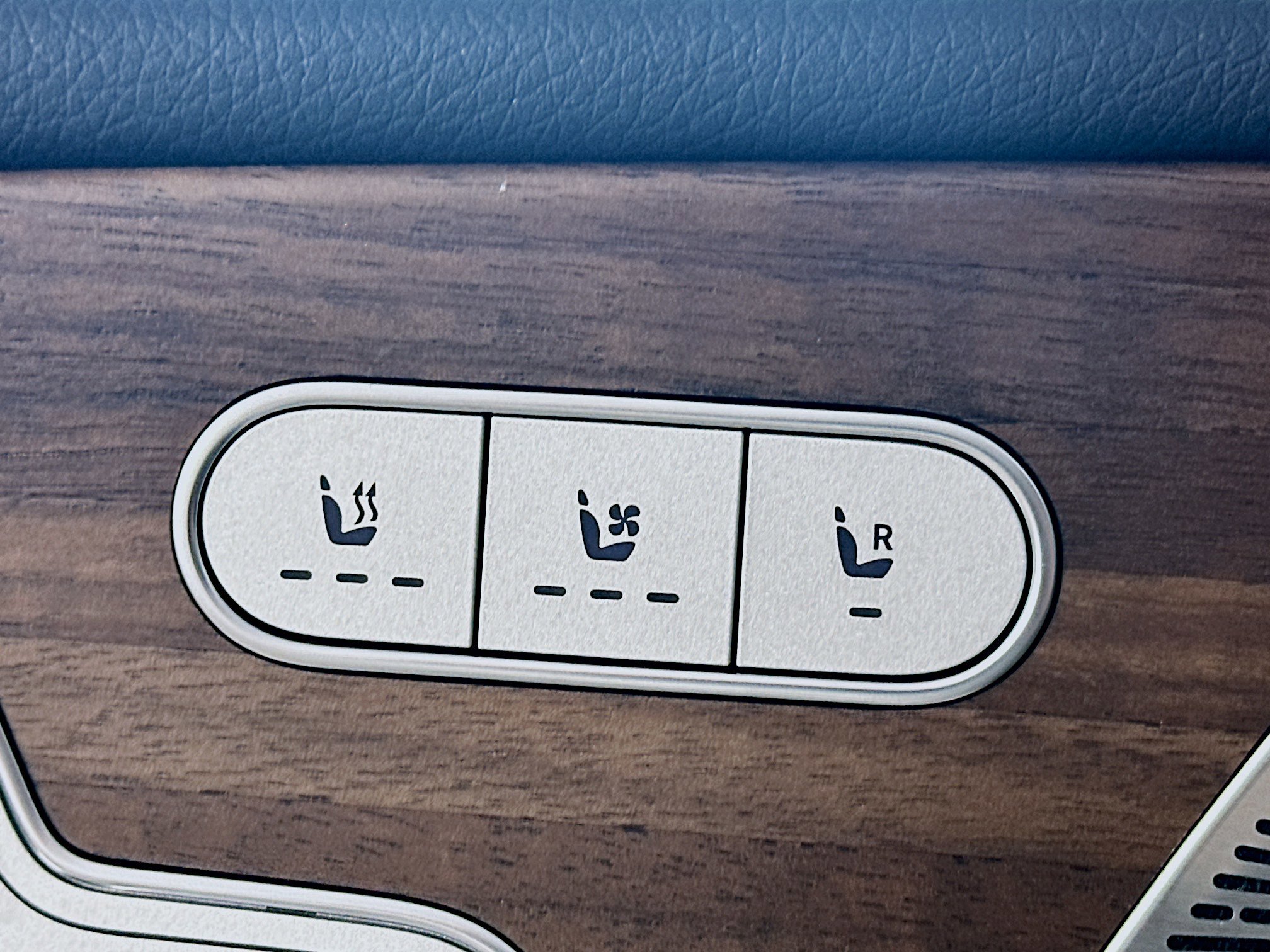 Used 2026 Mercedes-Benz GLE 450 GLE 450 image 26