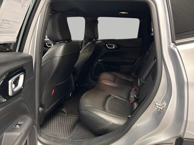 Used 2025 Jeep Compass Trailhawk w/ Trailhawk Elite Group image 25