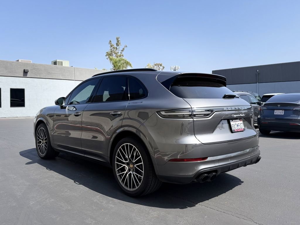 Used 2021 Porsche Cayenne Turbo AWD/4WD image 7