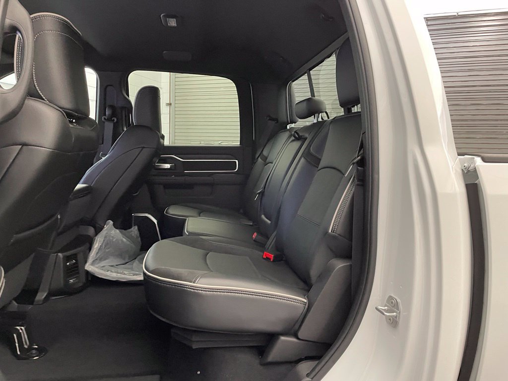 New 2027 RAM 2500 Laramie w/ Night Edition AWD/4WD image 22