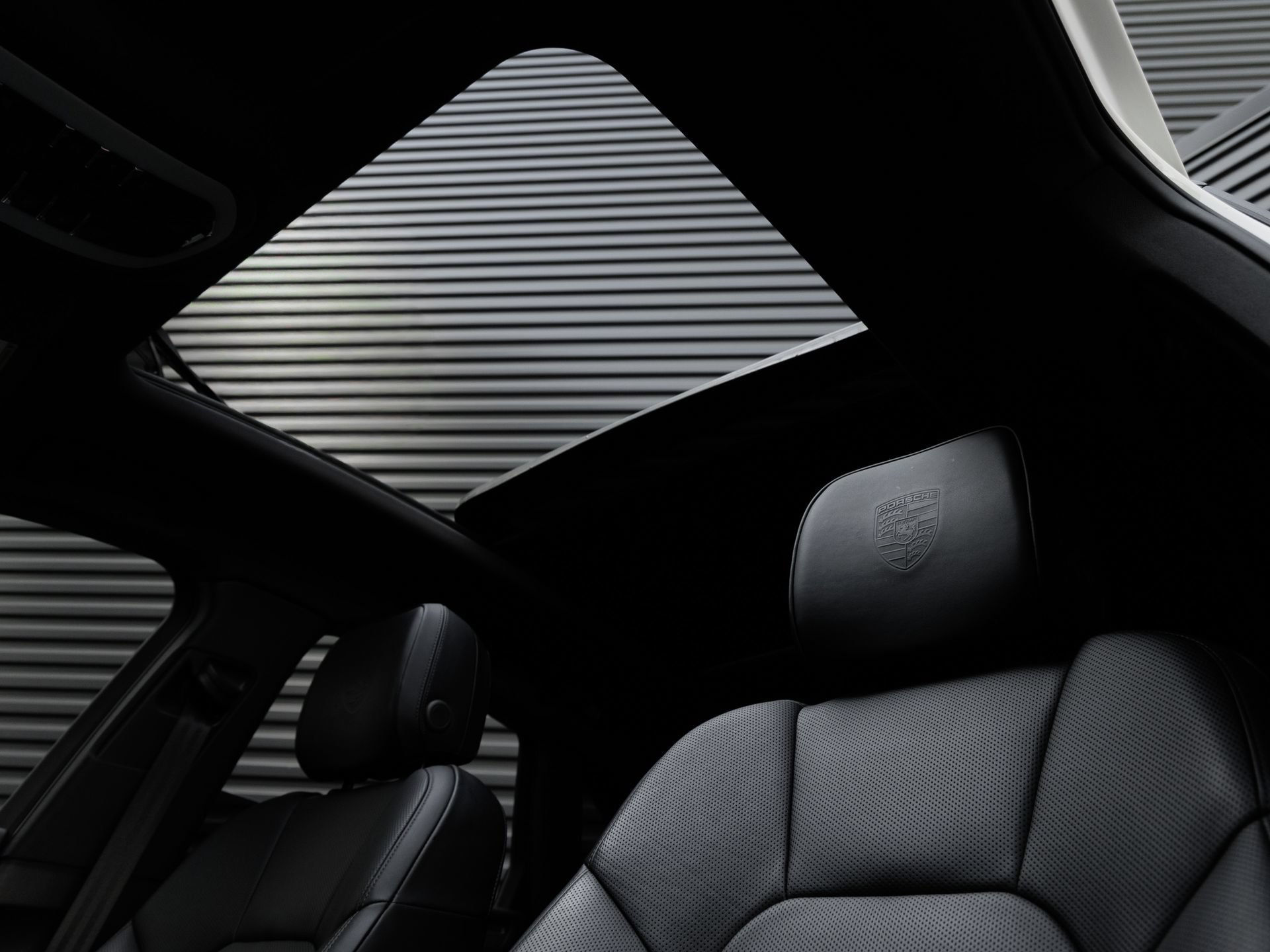 Certified 2026 Porsche Macan AWD/4WD image 14