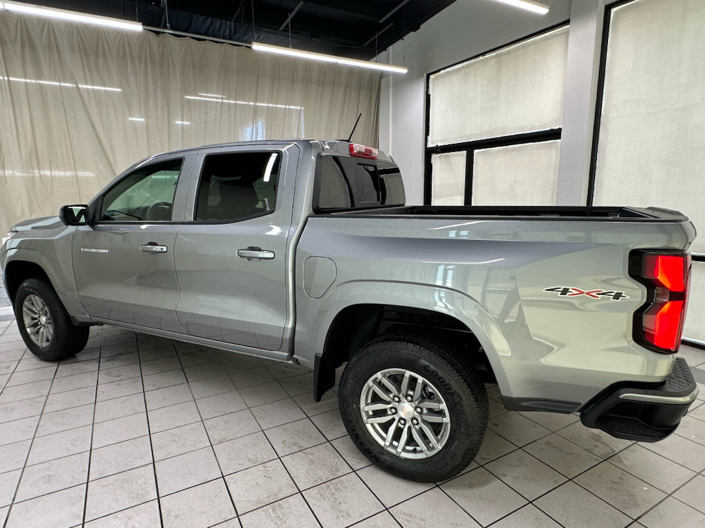 Certified 2026 Chevrolet Colorado LT w/ LT Convenience Package AWD/4WD image 11