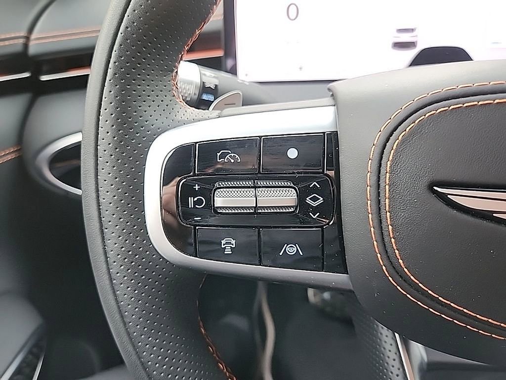 Certified 2026 Genesis GV70 3.5T Sport Prestige AWD/4WD image 11