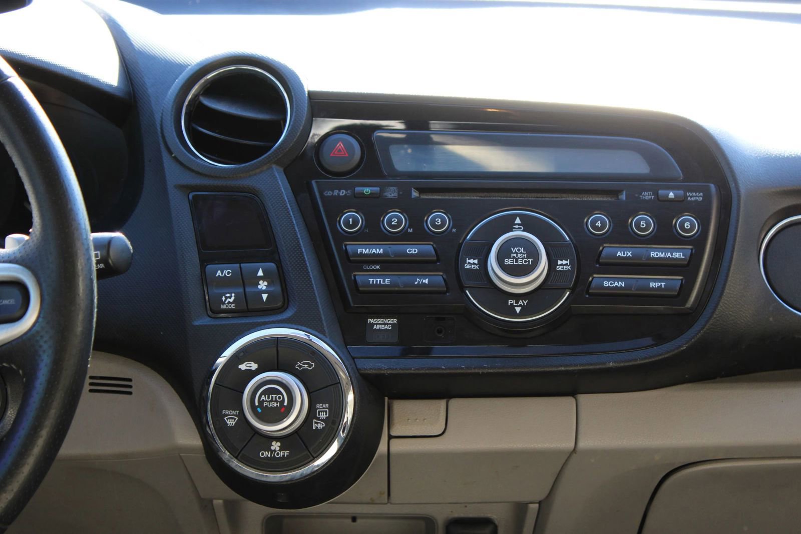 Used 2013 Honda Insight EX image 31