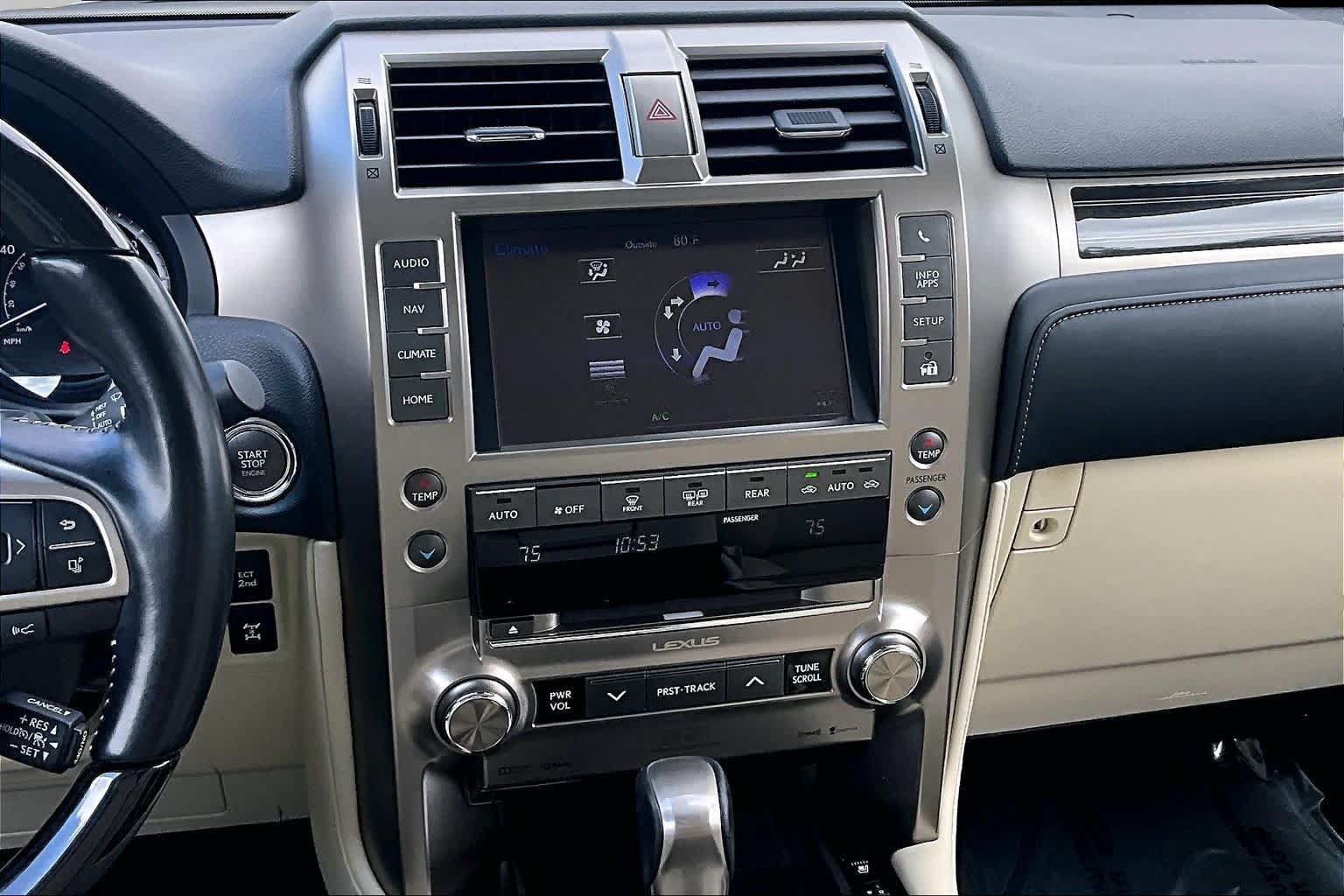 Used 2021 Lexus GX 460 Premium w/ Accessory Package AWD/4WD image 7