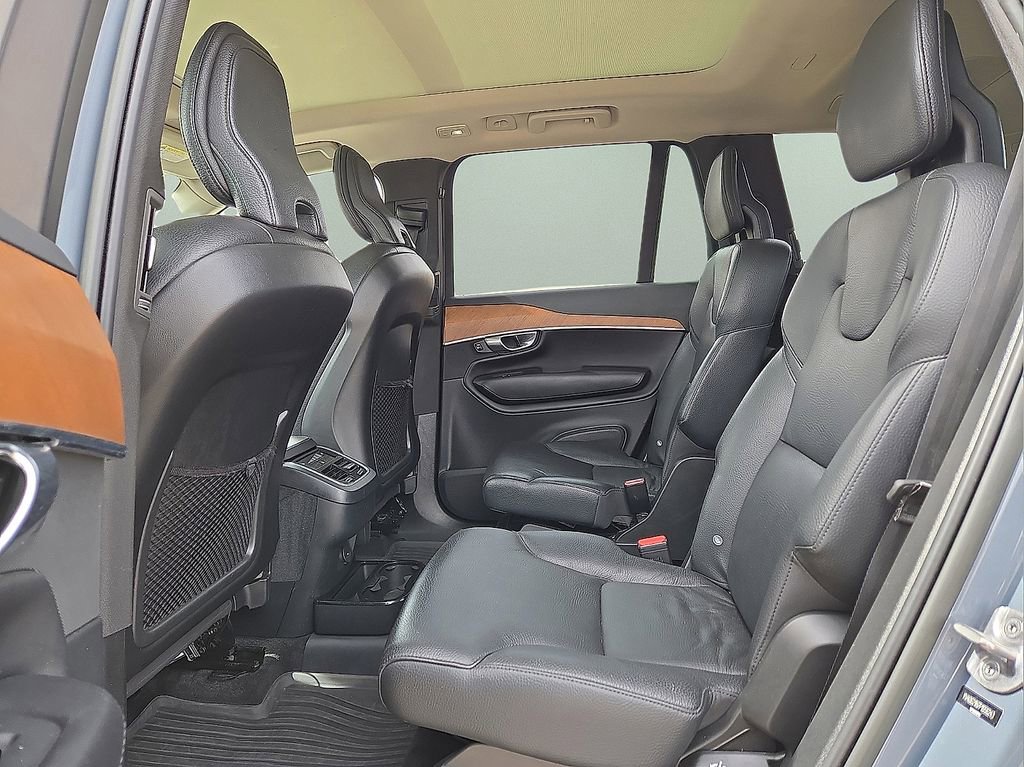 Certified 2023 Volvo XC90 B6 Plus w/ Protection Package Premier image 17