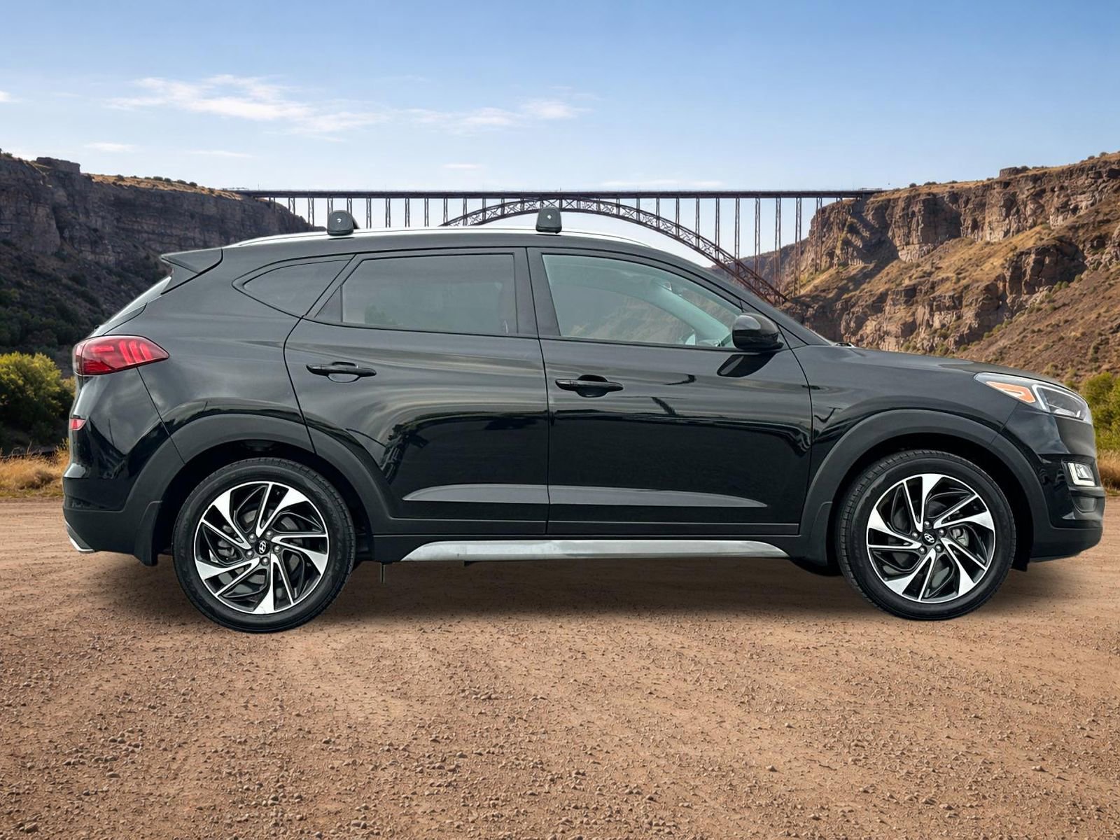 Used 2019 Hyundai Tucson Sport image 2