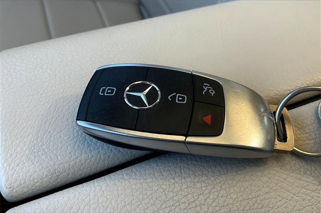 Used 2021 Mercedes-Benz GLE 350 4MATIC image 10