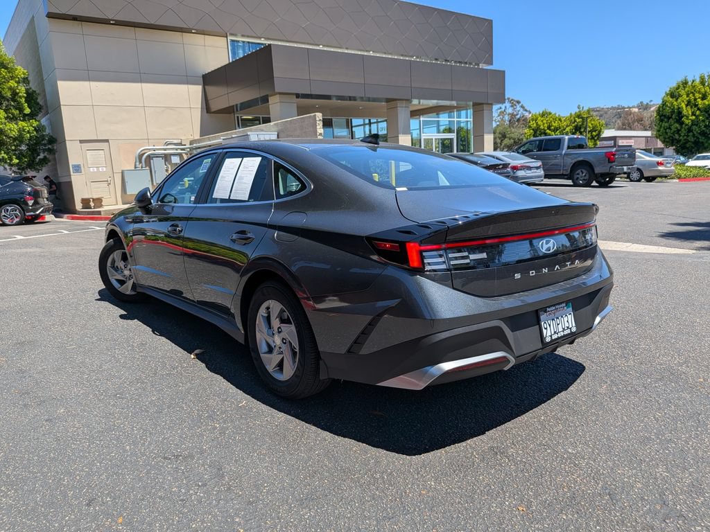 Used 2026 Hyundai Sonata SE FWD image 6