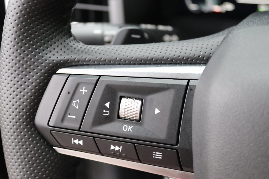 Used 2025 Mitsubishi Outlander SEL AWD/4WD image 9