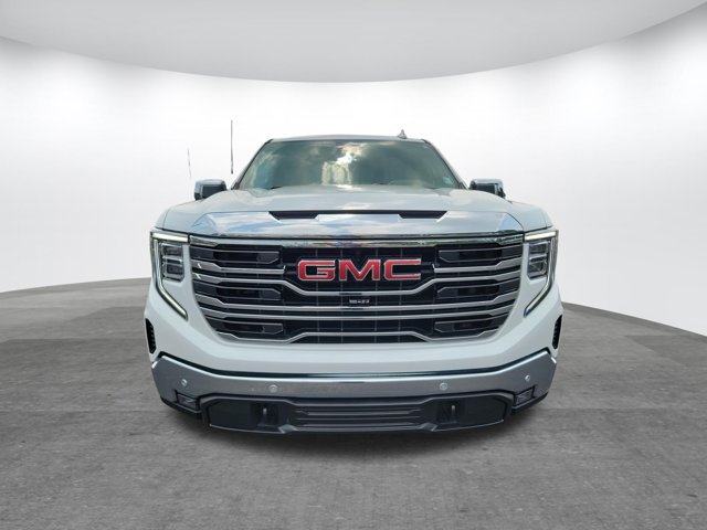 Used 2025 GMC Sierra 1500 SLT w/ SLT Premium Plus Package AWD/4WD image 2