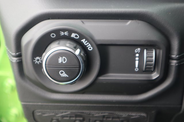 New 2025 Jeep Gladiator Sport image 8