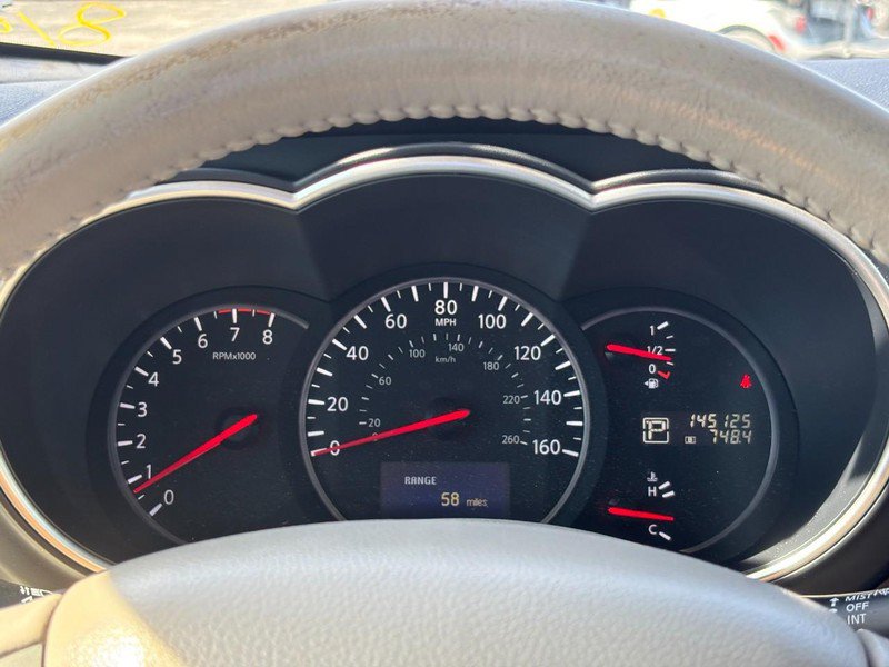 Used 2014 Nissan Quest SV FWD image 22